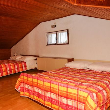Apartment Karmen Porec Exterior photo